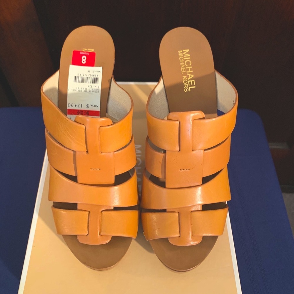 Michael Kors Peanut Platform Sandals - Picture 3 of 7